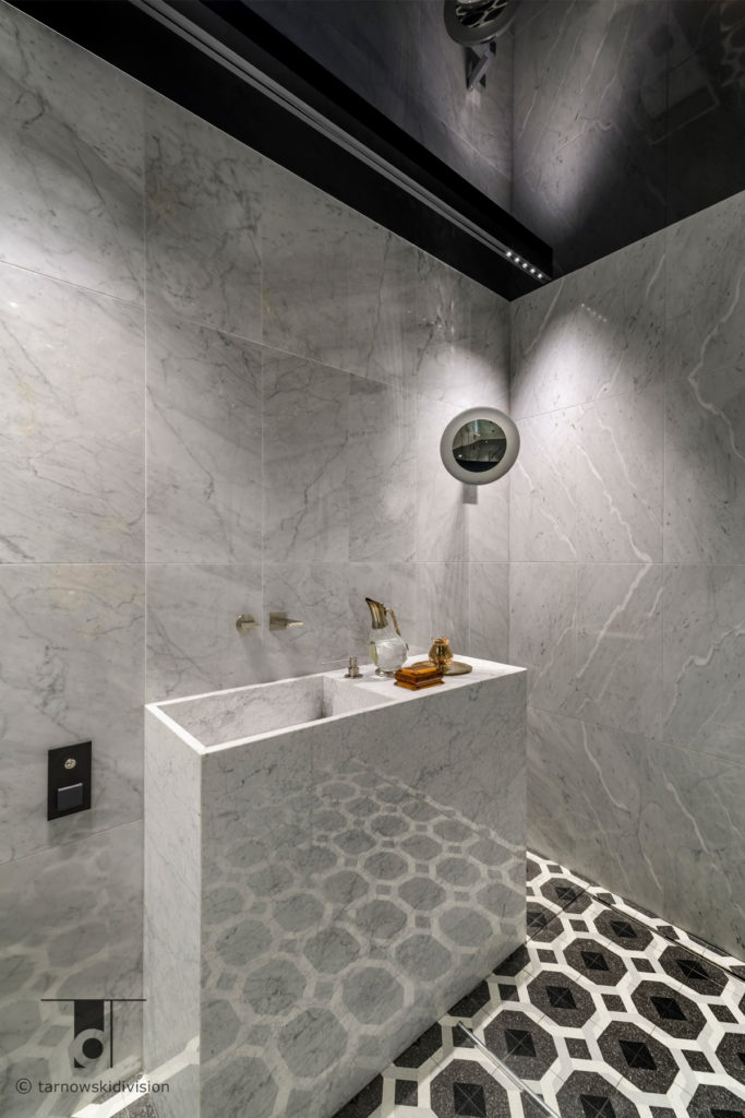 luksusowa łazienka kamienna umywalka z marmuru łazienka ekstrawagancka marble bathroom interior_tarnowski division