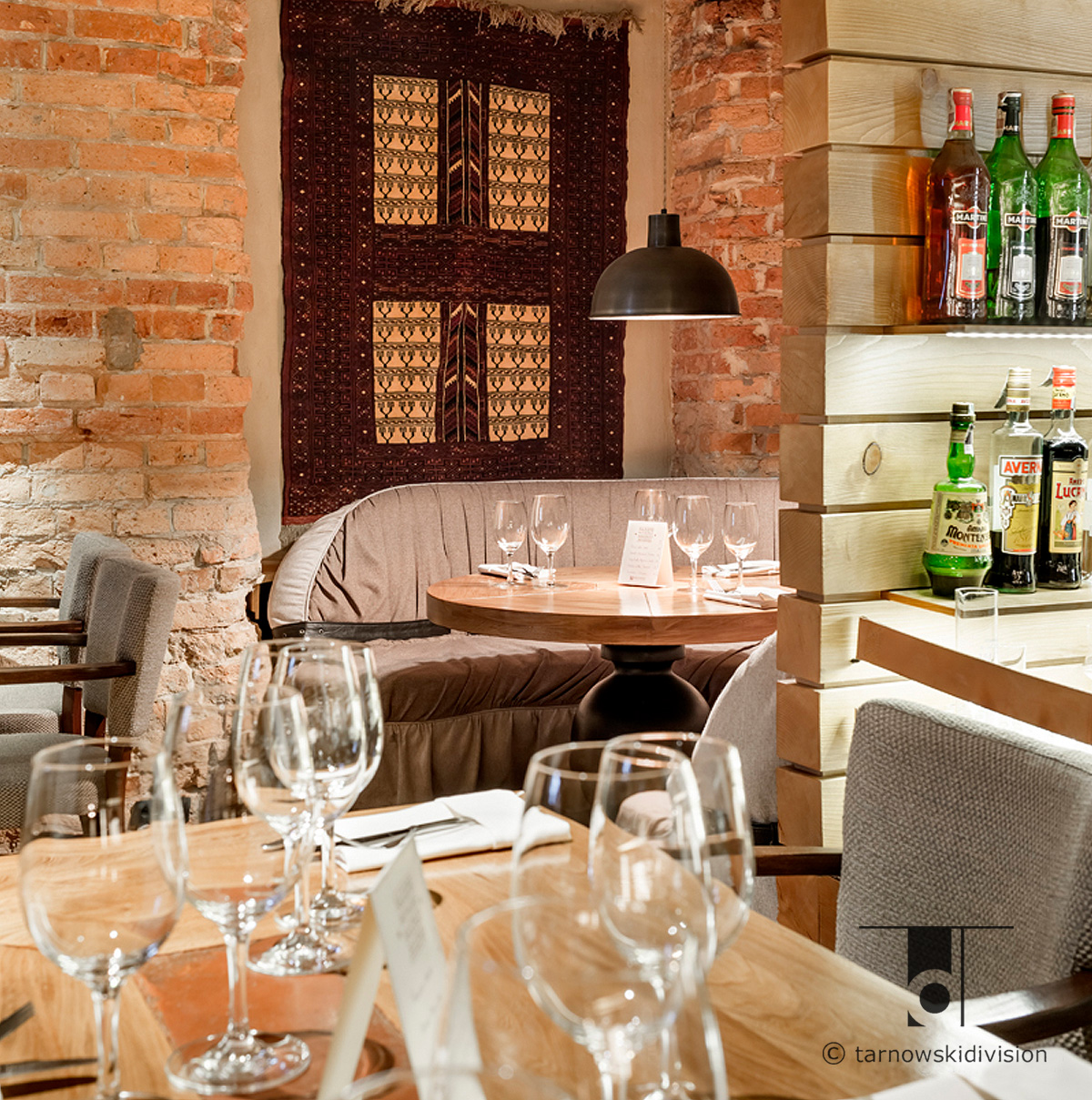 PROJEKTY RESTAURACJI - PROJEKTY KAWIARNI - Tarnowski Division